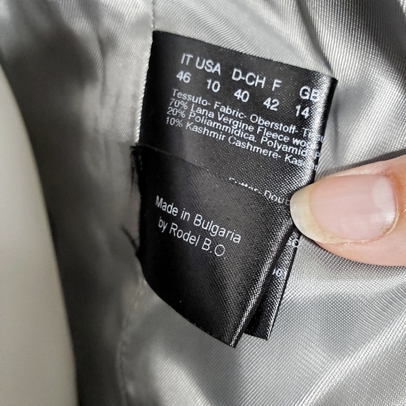 Cinzia Rocca Due | Virgin Wool Belted Coat with Notch Collar - Picture 11 of 12